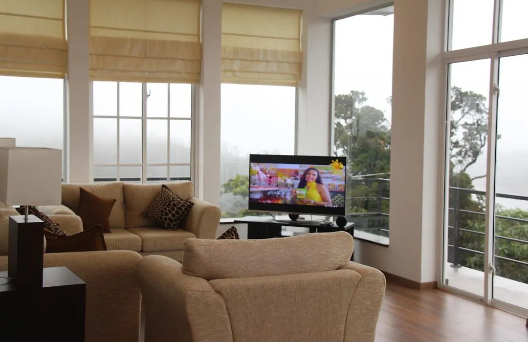 Tranquil Villa - Stunning Views With Free Breakfast-1
